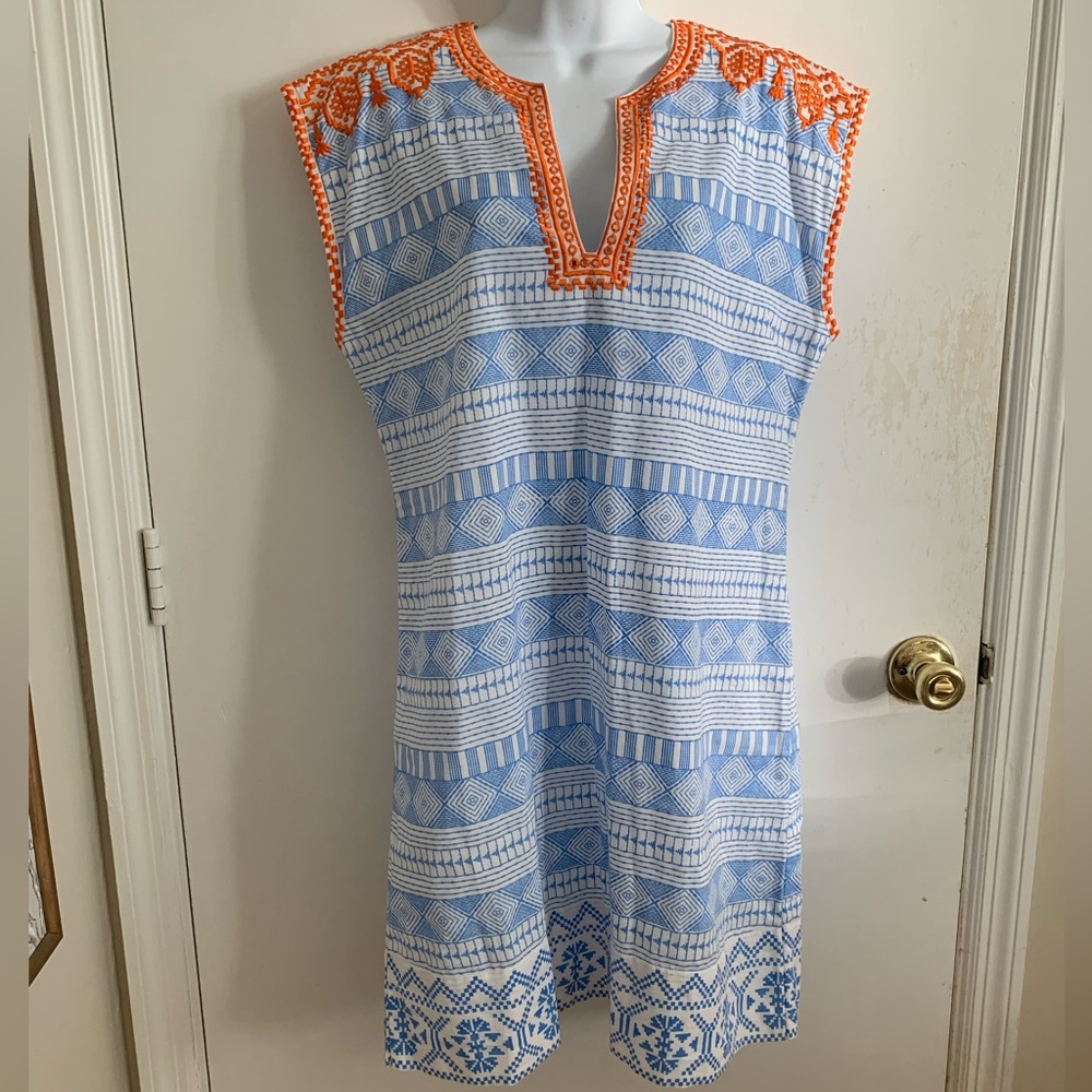 Bella Tu Embroidered Shift Dress size M